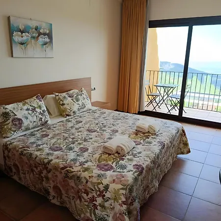 Rural Cor De Prades Aparthotel 3*