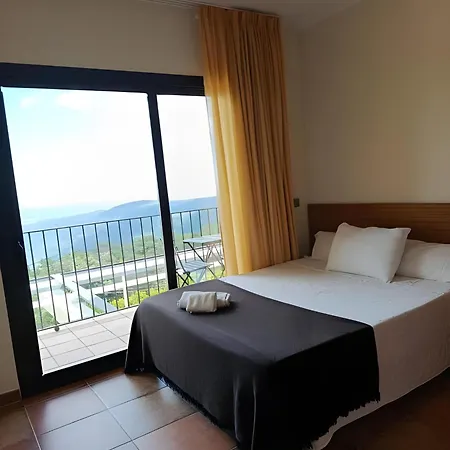 Aparthotel Rural Cor De Prades 3*